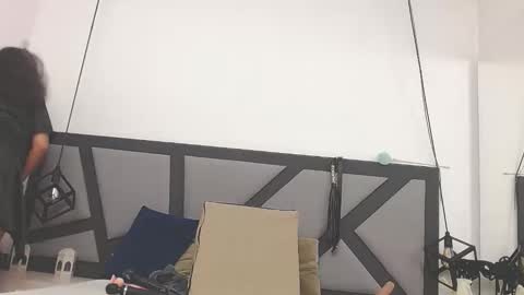 BRENDA VELASQUEZ online show from October 27, 2025, 9:52 pm