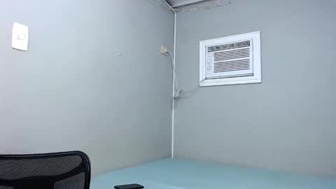 Brenda with a huge suckable cock you will love online show from December 24, 2024, 6:22 am