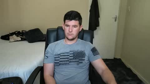 Snapshot of brendansexyboy098754 chatting on September 22, 2025, 6:04 am ask me lol online show from September 22, 2025, 6:04 am