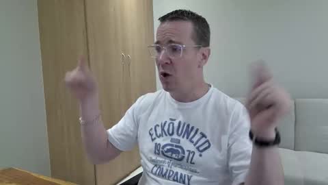 Snapshot of brettdj chatting on March 13, 2026, 2:34 pm Brett online show from March 13, 2026, 2:34 pm