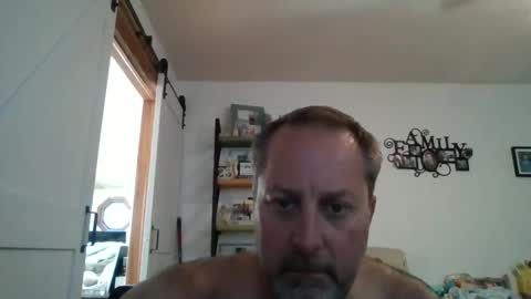 Snapshot of brettsky chatting on October 16, 2025, 7:48 pm hey online show from October 16, 2025, 7:48 pm