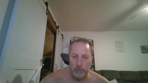 Snapshot of brettsky chatting on December 3, 2025, 1:02 am hey online show from December 3, 2025, 1:02 am
