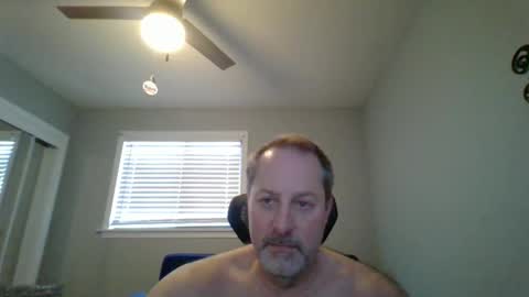 Snapshot of brettsky chatting on February 14, 2026, 6:04 pm hey online show from February 14, 2026, 6:04 pm