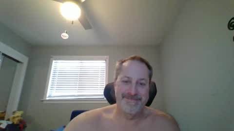 Snapshot of brettsky chatting on February 17, 2026, 3:51 pm hey online show from February 17, 2026, 3:51 pm