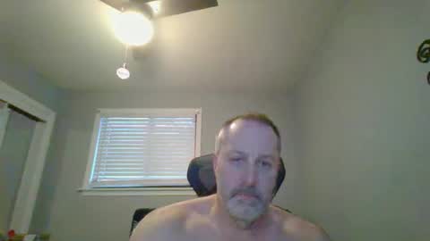 Snapshot of brettsky chatting on February 19, 2026, 9:55 pm hey online show from February 19, 2026, 9:55 pm