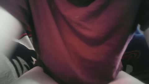 Snapshot of bri20fu chatting on February 14, 2026, 4:59 pm raining down on me online show from February 14, 2026, 4:59 pm