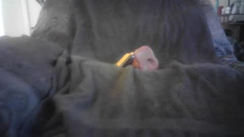 raining down on me online show from July 4, 2026, 1:01 am