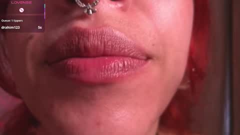 Snapshot of bri_von_dhara_ chatting on December 14, 2025, 4:34 pm Bri online show from December 14, 2025, 4:34 pm