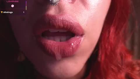 Snapshot of bri_von_dhara_ chatting on January 15, 2026, 12:32 pm Bri online show from January 15, 2026, 12:32 pm