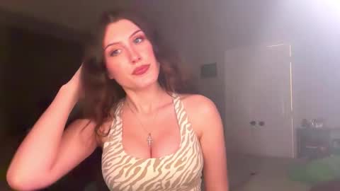 Brianna3 online show from December 19, 2025, 4:52 am