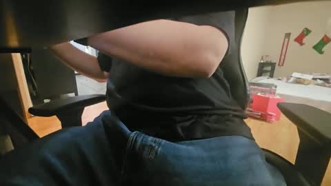 Snapshot of brian7891012 chatting on December 25, 2024, 5:58 pm brian7891012 online show from December 25, 2024, 5:58 pm