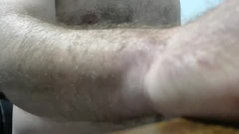 Snapshot of brian871001 chatting on April 2, 2026, 4:26 pm brian871001 online show from April 2, 2026, 4:26 pm