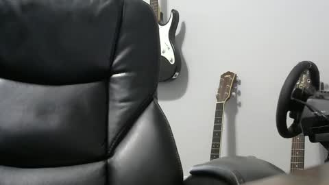 Snapshot of brian871001 chatting on April 16, 2026, 6:41 pm brian871001 online show from April 16, 2026, 6:41 pm