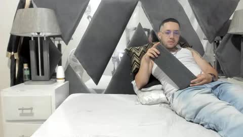 Brian  Chiki online show from March 10, 2025, 2:39 am