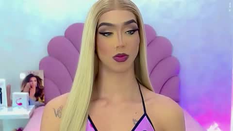 Snapshot of briana_sex32 chatting on February 25, 2026, 2:27 pm BRIANA online show from February 25, 2026, 2:27 pm