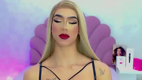 Snapshot of briana_sex32 chatting on March 5, 2026, 3:24 am BRIANA online show from March 5, 2026, 3:24 am