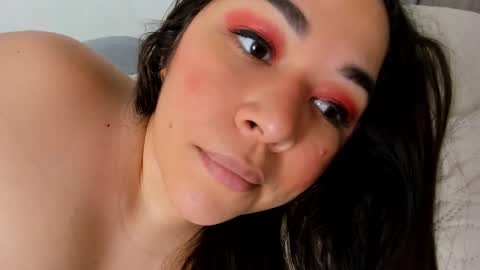 brianna_fallingangel online show from December 17, 2025, 10:27 pm