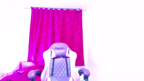 Snapshot of briannabrachho chatting on February 26, 2025, 8:26 am briannabrachho online show from February 26, 2025, 8:26 am