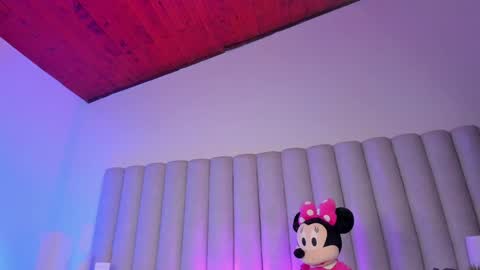 brianna online show from February 8, 2025, 1:54 pm