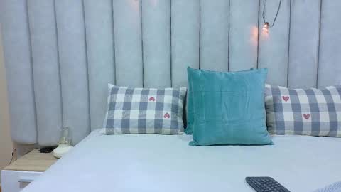 brianna online show from September 17, 2025, 11:23 am