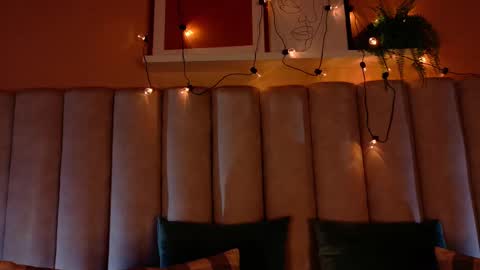 brianna online show from September 18, 2025, 11:34 am