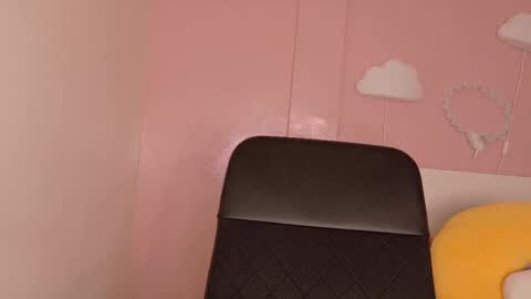 brianna online show from November 11, 2025, 7:47 pm