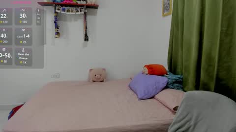 Snapshot of briar_05 chatting on November 11, 2025, 12:21 am Briar online show from November 11, 2025, 12:21 am