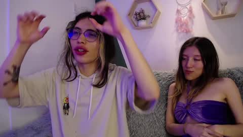 Snapshot of briarandblair chatting on January 6, 2025, 4:34 pm briarandblair online show from January 6, 2025, 4:34 pm