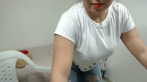 brida_angela29 online show from September 27, 2025, 9:09 pm