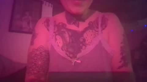 Snapshot of brie_cox chatting on March 7, 2026, 4:31 am Bri online show from March 7, 2026, 4:31 am