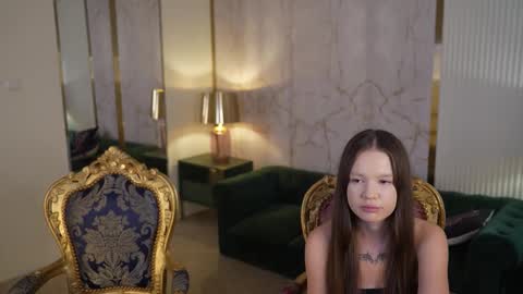 Diamonds Girls online show from October 8, 2025, 7:55 pm