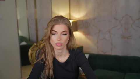 Diamonds Girls online show from November 5, 2025, 8:58 am