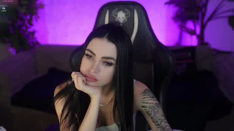 Diamonds Girls online show from March 9, 2026, 8:07 am