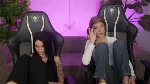 Diamonds Girls online show from April 14, 2026, 8:20 am