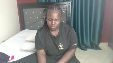 Snapshot of brightebony chatting on December 9, 2024, 6:23 am Bright online show from December 9, 2024, 6:23 am