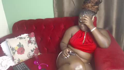 Snapshot of brightebony chatting on December 17, 2024, 3:28 am Bright online show from December 17, 2024, 3:28 am