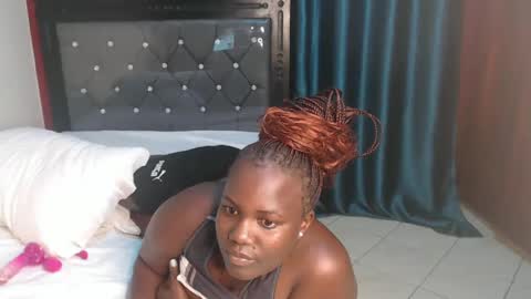 Snapshot of brightebony chatting on December 18, 2024, 10:19 am Bright online show from December 18, 2024, 10:19 am