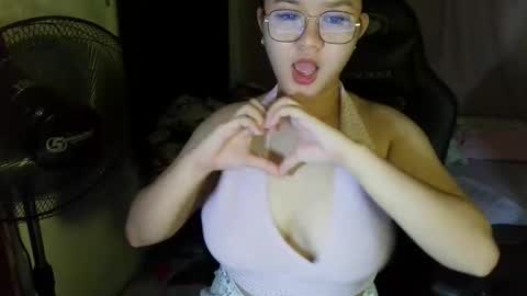 Snapshot of brightofyourlife chatting on February 21, 2026, 2:51 pm lynn online show from February 21, 2026, 2:51 pm