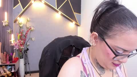 BRIGITTE online show from April 8, 2026, 1:27 am