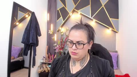 BRIGITTE online show from April 13, 2026, 1:44 am