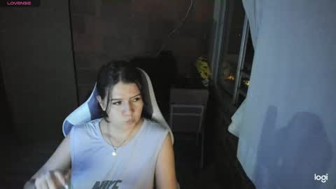 Snapshot of brilovers chatting on September 9, 2025, 11:37 pm Briana69 online show from September 9, 2025, 11:37 pm