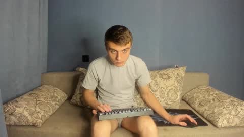 bristlebback online show from October 18, 2025, 4:19 pm