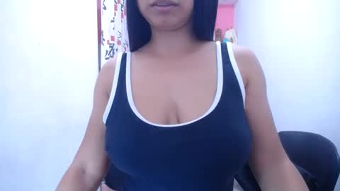 Snapshot of britanyx1 chatting on February 3, 2025, 4:52 pm britanyx1 online show from February 3, 2025, 4:52 pm