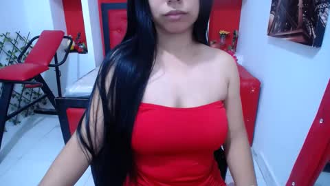 Snapshot of britanyx1 chatting on September 11, 2025, 12:05 pm britanyx1 online show from September 11, 2025, 12:05 pm