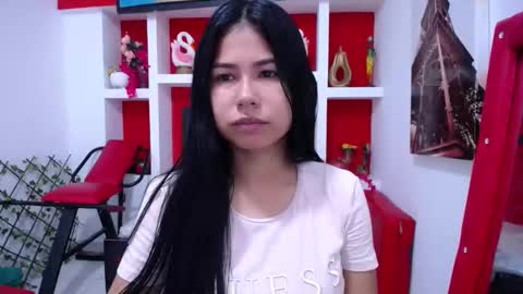 Snapshot of britanyx1 chatting on October 24, 2025, 12:34 pm britanyx1 online show from October 24, 2025, 12:34 pm