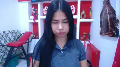 Snapshot of britanyx1 chatting on November 10, 2025, 12:15 pm britanyx1 online show from November 10, 2025, 12:15 pm