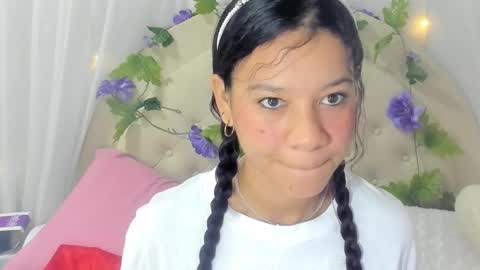 Brithany Rousee online show from December 21, 2024, 12:38 pm