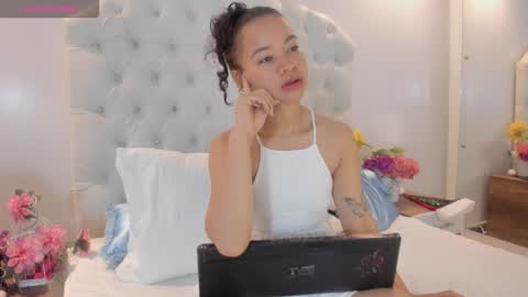 Brithany Rousee online show from November 15, 2025, 2:24 pm