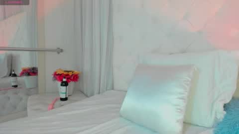 Brithany Rousee online show from December 15, 2025, 3:05 pm