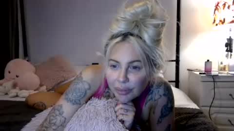 BritishBrattyBarbie online show from August 9, 2026, 9:09 pm